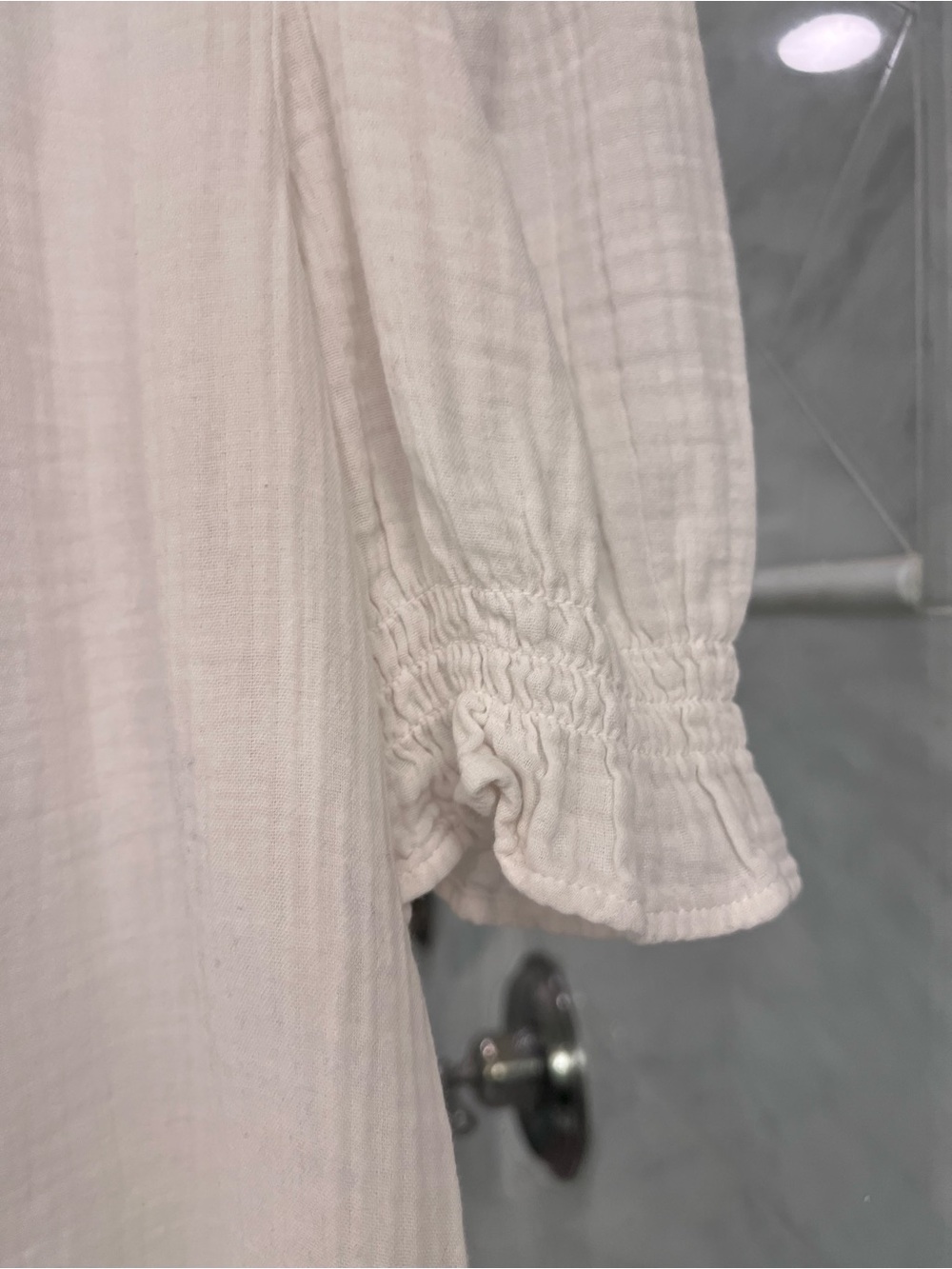 GAP White Ruffled Collar Button-Front Blouse - Picture 3 of 5